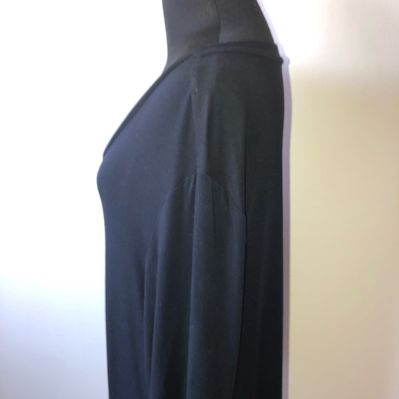 NWOT LOGO by Lori Goldstein Essential Sharkbite Hem Top - Picture 5 of 16